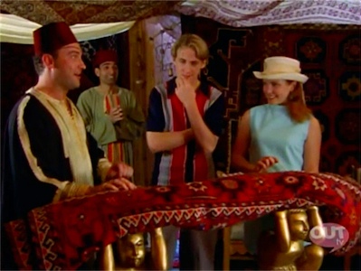 BH_e09_019.jpg - Season 1, Episode 9: Belly of the Beast- Original Air Date: September 25, 1997