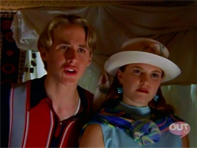 BH_e09_043.jpg - Season 1, Episode 9: Belly of the Beast- Original Air Date: September 25, 1997