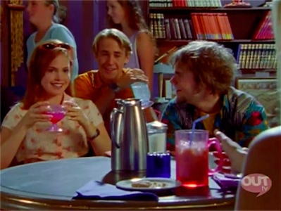 BH_e09_066.jpg - Season 1, Episode 9: Belly of the Beast- Original Air Date: September 25, 1997