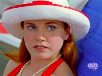 BH_e11_009.jpg - Season 1, Episode 11: Chateau L'Feet J'mae- Original Air Date: September 29, 1997