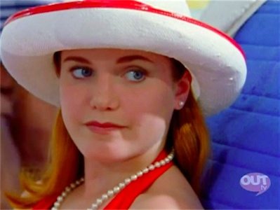 BH_e11_017.jpg - Season 1, Episode 11: Chateau L'Feet J'mae- Original Air Date: September 29, 1997