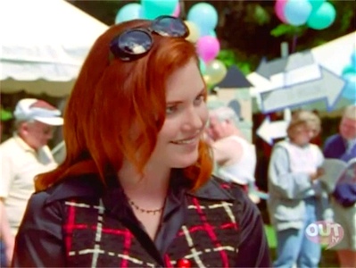 BH_e16_017.jpg - Season 1, Episode 16: The Caber Guy- Original Air Date: October 7, 1997