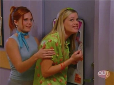 BH_e22_008.jpg - Season 1, Episode 22: Yoo Hoo, Mr. Palace Guard- Original Air Date: November 4, 1997