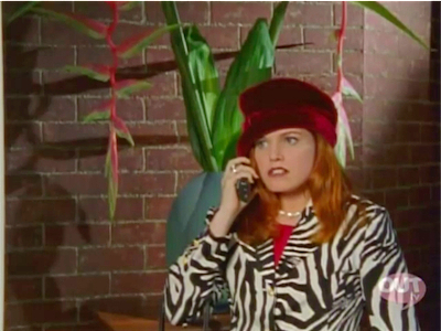 BH_e35_053.jpg - Season 1, Episode 35: Don't Go Breakin' My Art- Original Air Date: February 3, 1998