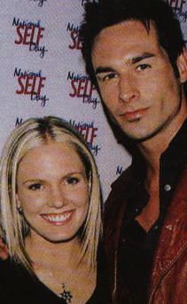 candid0026.jpg - Terri with Paul Leyden (Simon, ATWT)