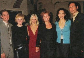 candid0073.jpg - Terri with Scott DeFreitas (Andy, ATWT), Maura West  (Carly, ATWT), Ellen Dolan  (Margo, ATWT), Annie Parisse (Julia, ATWT) and Paul Leyden (Simon, ATWT)