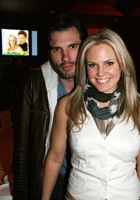 candid0384.jpg - Terri with Austin Peck at the Martini's With Henry event held at Latitude, New York City, on April 17, 2010 (Photo by Sue Coflin) (thanks to http://terriconn.proboards.com for this picture)