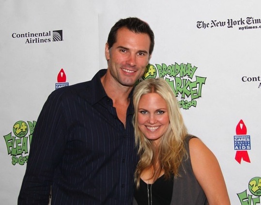 candid0455.jpg - Terri with Austin Peck at the 24th Annual Broadway Cares/Equity Fights AIDS Flea Market and Grand Auction held in Shubert Alley, New York City on September 26, 2010 (Photo by Sue Coflin) (thanks to http://terriconn.proboards.com for this picture)