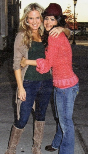 candid0609.jpg - Terri with Shenaz Treasury at the One Life to Live studio on November 8, 2011