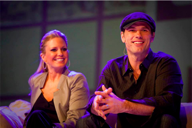 candid0656.jpg - Terri with Austin Peck at the Farewell As The World Turns event in Amsterdam on February 19, 2012 (Photo by Danielle Heskamp)