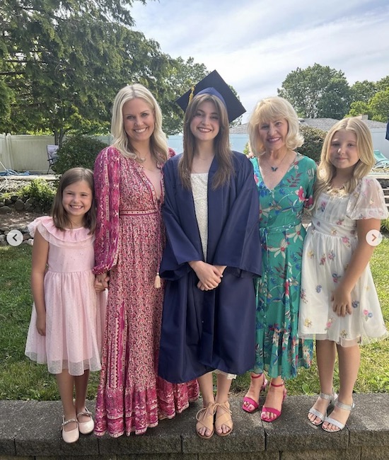 parents0029.jpg - Terri with her mother and her daughters - courtesy of Terri's Instagram page
