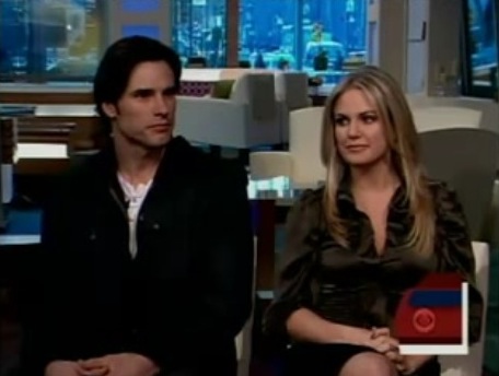 2009ES1.jpg - Terri with Austin Peck at the CBS Early Show (January 21, 2009)