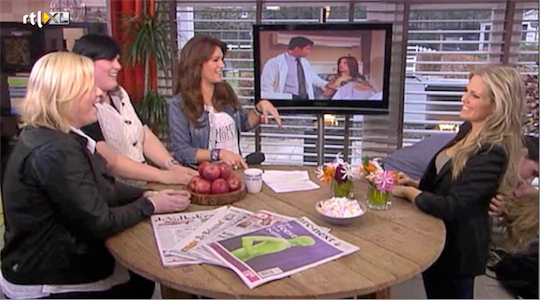 2012_CT_27.jpg - Terri in the television morning talk show "Koffietijd" [Coffee Talk] (February 17, 2012)