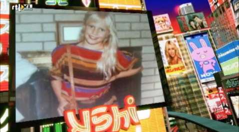 2012_Ushi_01.jpg - Terri being interviewed on the television show  "Ushi & The Family" (December 15, 2012)