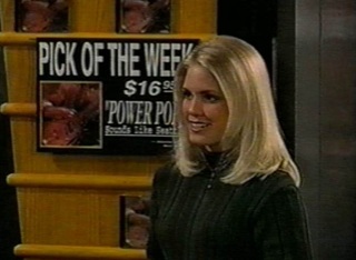 Brotherly_Love_1.jpg - Terri in the television show "Brotherly Love" (episode title 'Stealing Beauty' - February 16, 1997)