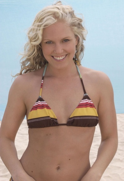 t0154.jpg - Terri on the 2003 Early Show
