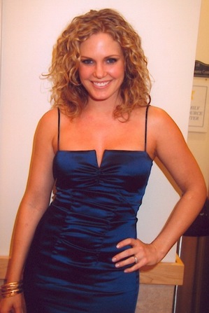 t0343.jpg - Terri at the When You Wish Upon a Star charity benefit for the Maria Fareri Children's Hospital at the Westchester Medical Center in Valhalla, NY. March 8, 2008.  (photo by Steven Bergman)