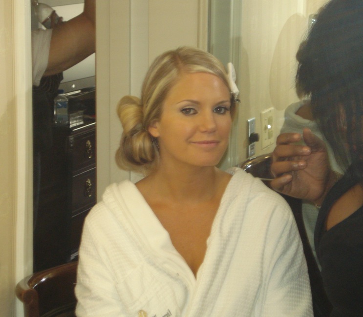 t0399.JPG - Terri being styled for a Presidential photo shoot in August 2008, Washington DC  (Thanks to 'Julie Pinson Online' for this picture)