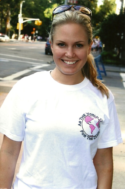 t0460.jpg - Terri at the Komen New York City Race for the Cure event on September 13, 2009 (photo by Steven Bergman)