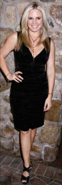 t0502.jpg - Terri at the '6th Annual Casino For A Cure - To Benefit the Crohn's & Colitis Foundation of America' held at The Crystal Plaza on April 22, 2010 (photo by Steven Bergman)