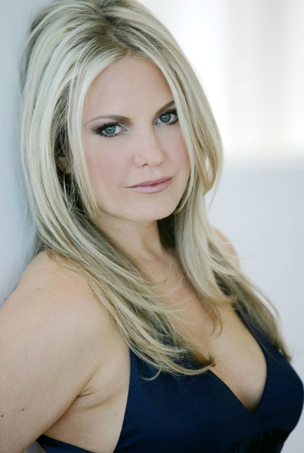 t0507.jpg - Terri on May 7, 2010