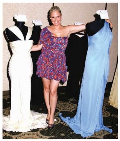 t0519.jpg - Terri at the Angels for Hope Gala to Benefit St. Jude Children's Research Hospitalheld at The Pearl River Hilton on May 21, 2010 (photo by Steven Bergman)