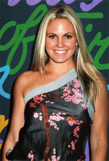 t0559m.jpg - Terri at the last performance of The Revival in New York on September 25, 2010 (photo by Steven Bergman)