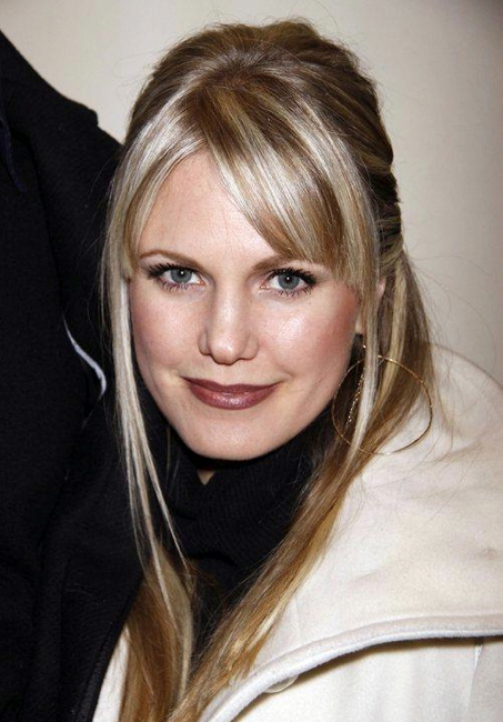 t0578.jpg - Terri at the Opening night of the Off-Broadway production of 'Dracula' at the Little Shubert Theatre in New York City on January 5, 2011