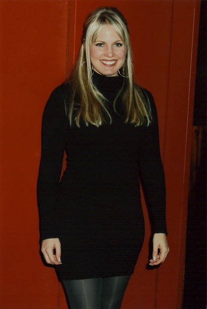 t0580a.jpg - Terri at the Opening night of the Off-Broadway production of 'Dracula' at the Little Shubert Theatre in New York City on January 5, 2011 (photo by Steven Bergman)