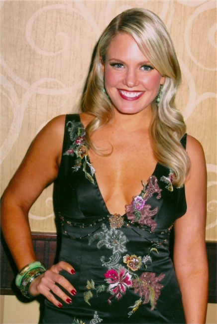 t0613.jpg - Terri at the 38th Annual Daytime Emmy Awards on June 19, 2011 in Las Vegas (photo by Steven Bergman)