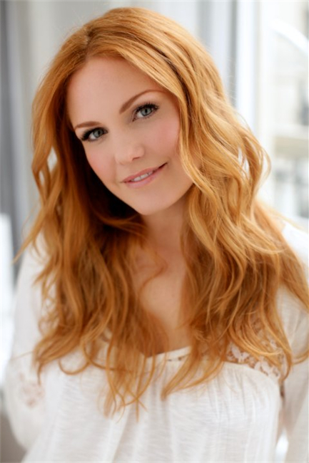 t0657.jpg - Photo by Deborah Lopez