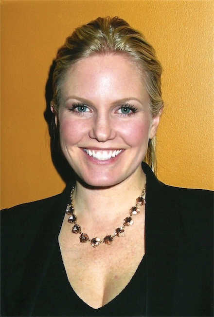 t0666m1.jpg - Terri at the Stockings With Care event on November 19, 2015 in New York (photo by Steven Bergman)