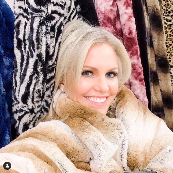 t0745.jpg - Terri in November 2020 - courtesy of Terri's Instagram page