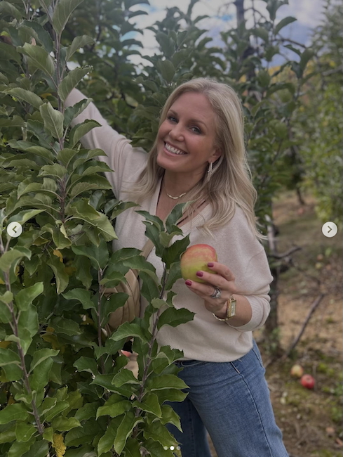 t0833.jpg - Terri in October 2025 - courtesy of Terri's Instagram page